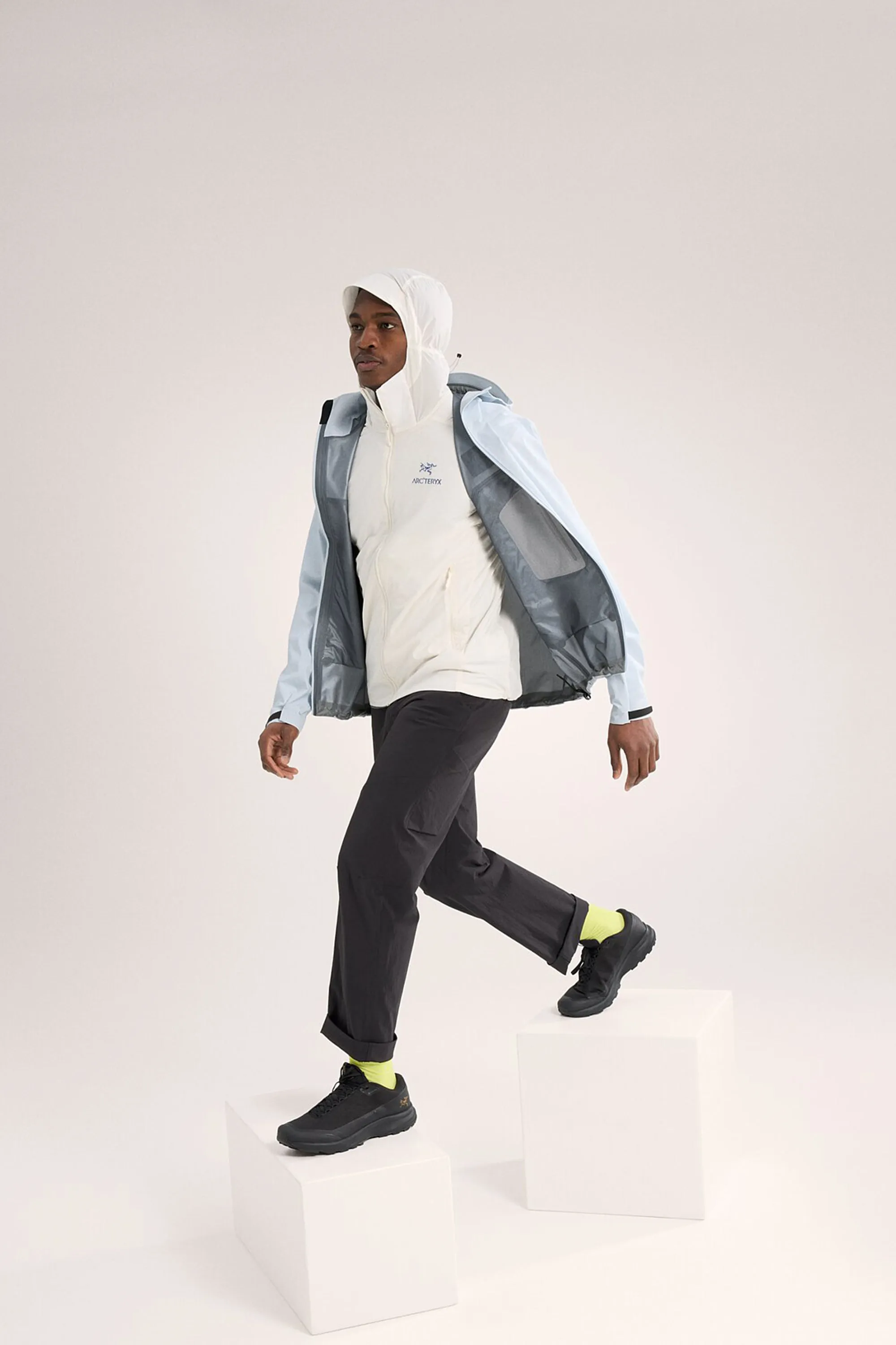 Arc'teryx Men's Atom SL Hoody in Arctic Silk/Vitality