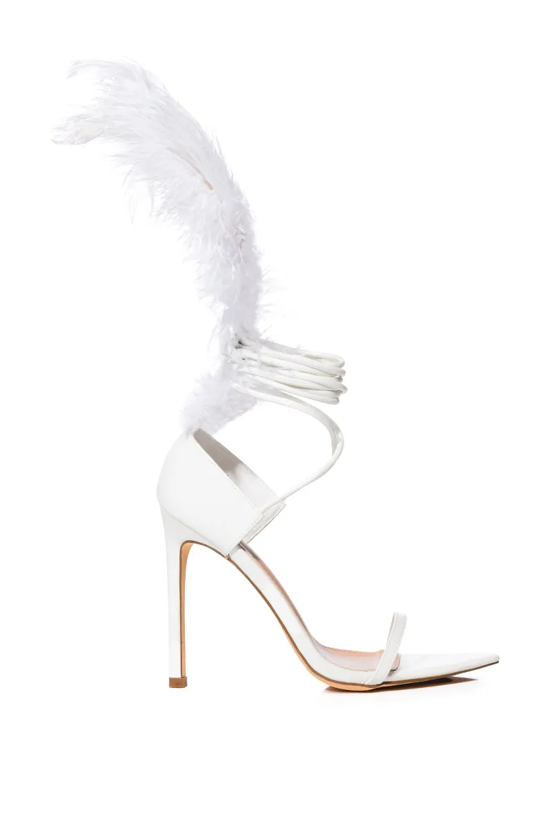 AZALEA WANG CLEASBY FEATHER SANDAL IN PINK