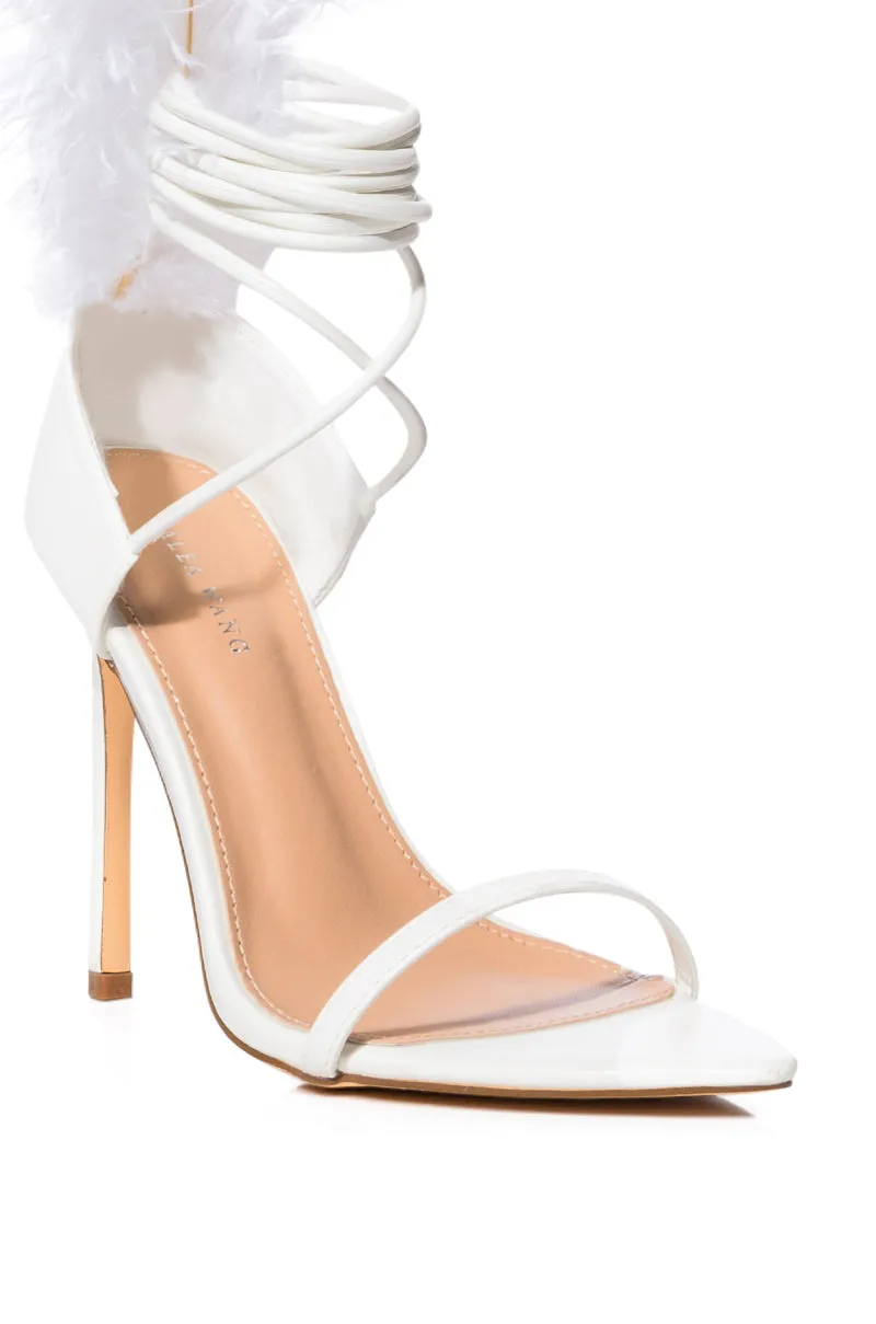 AZALEA WANG CLEASBY FEATHER SANDAL IN PINK