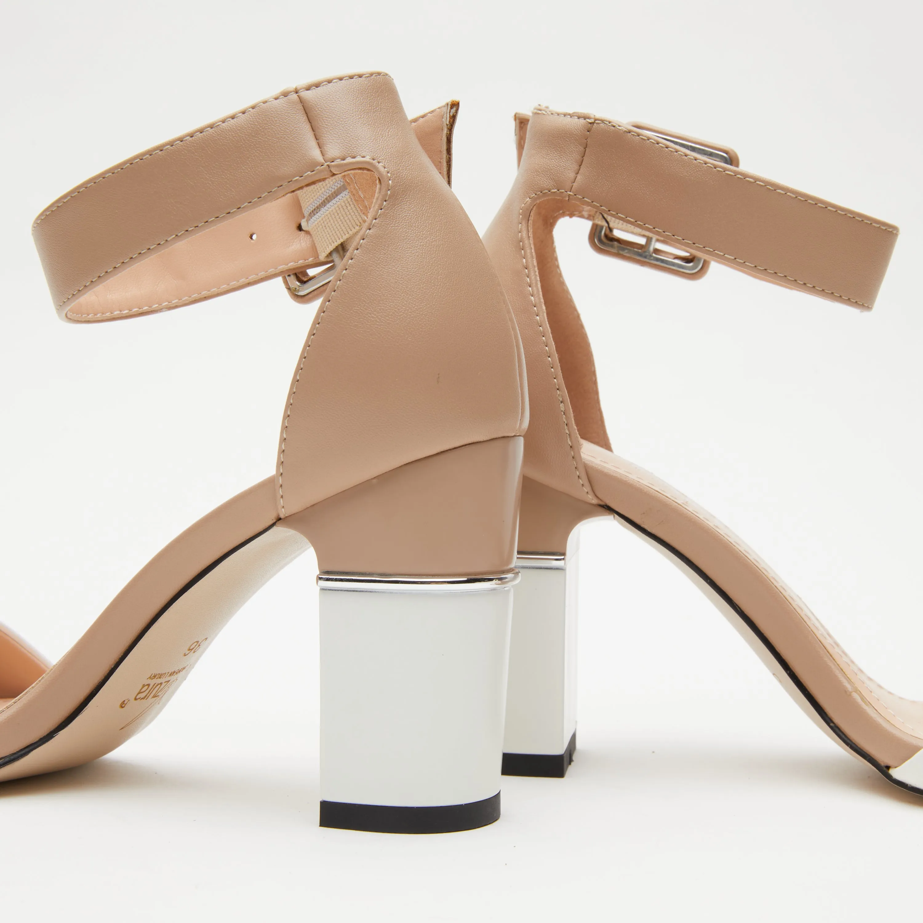 AZURA BARBRA SANDAL