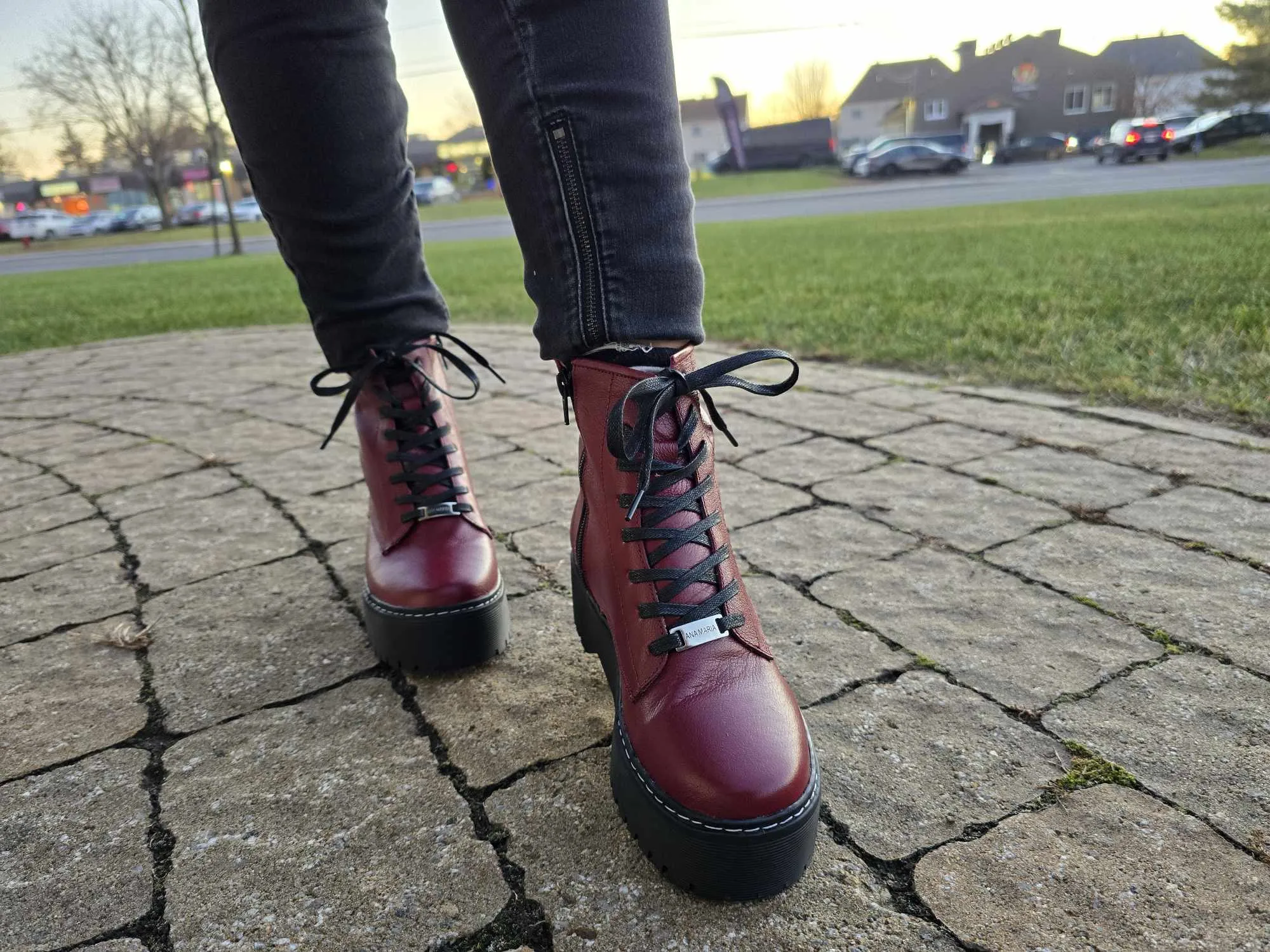 BURGUNDY-BOOTS COMBAT SOLE PLATFORM