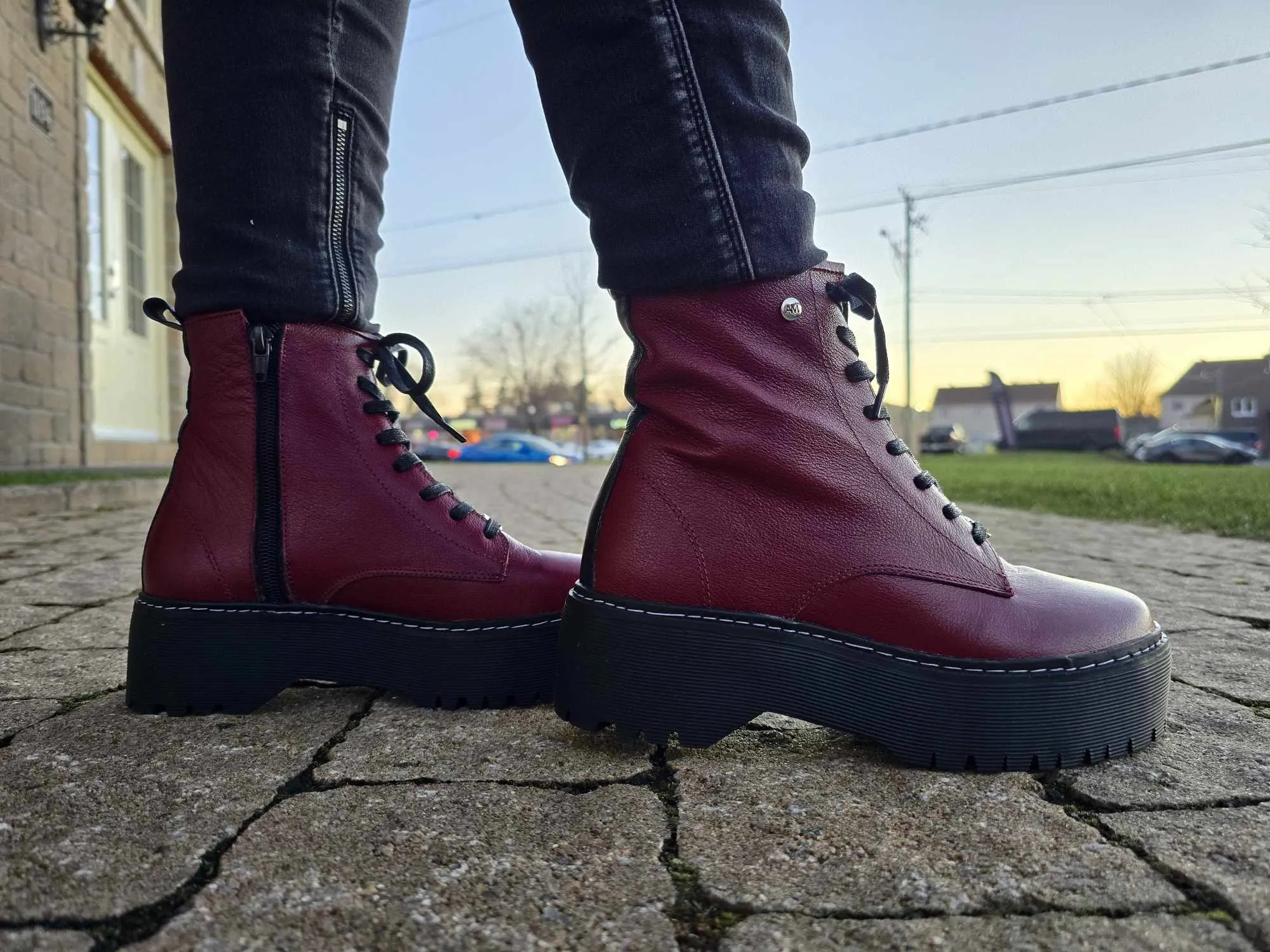 BURGUNDY-BOOTS COMBAT SOLE PLATFORM