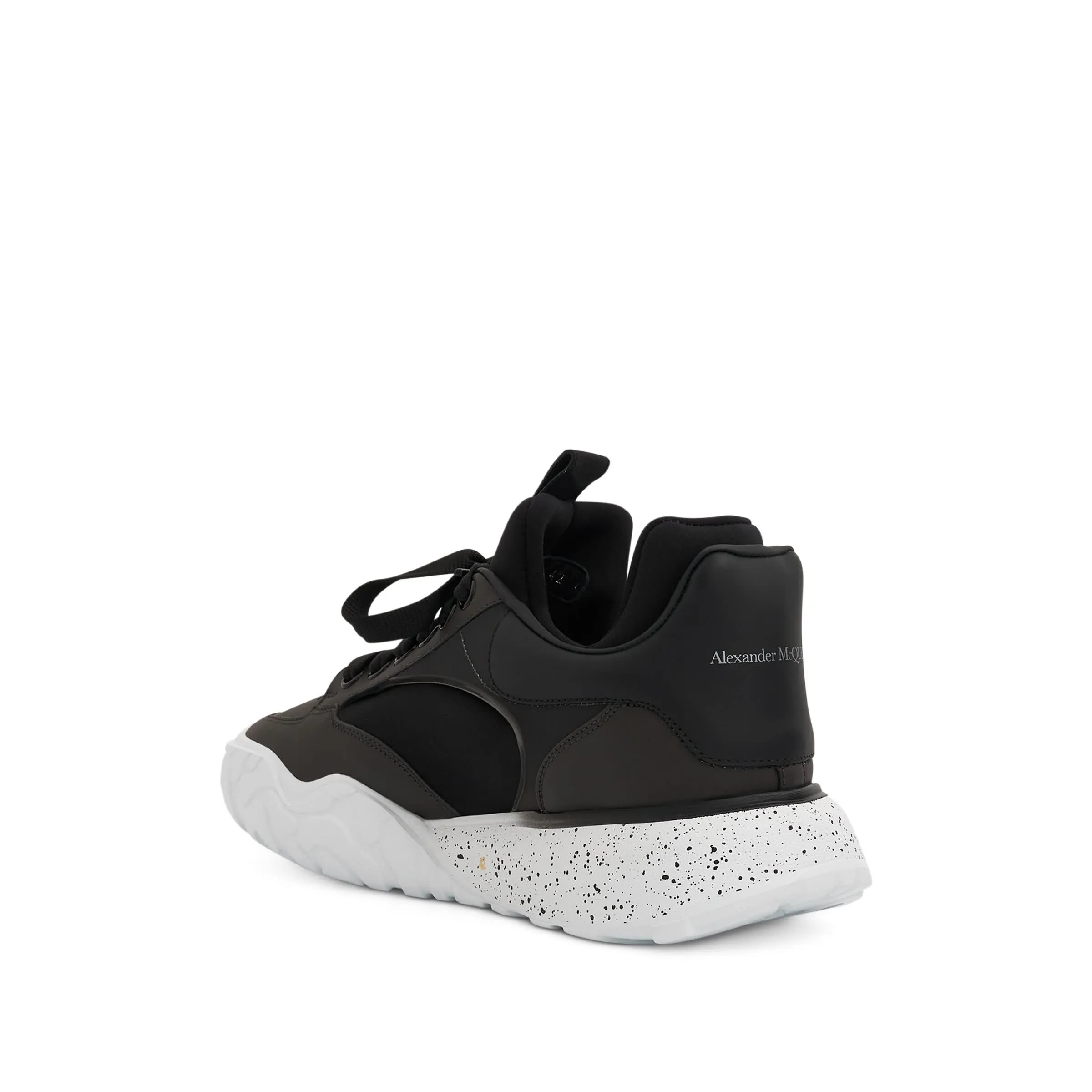 Court Tech Trainer in Black/White