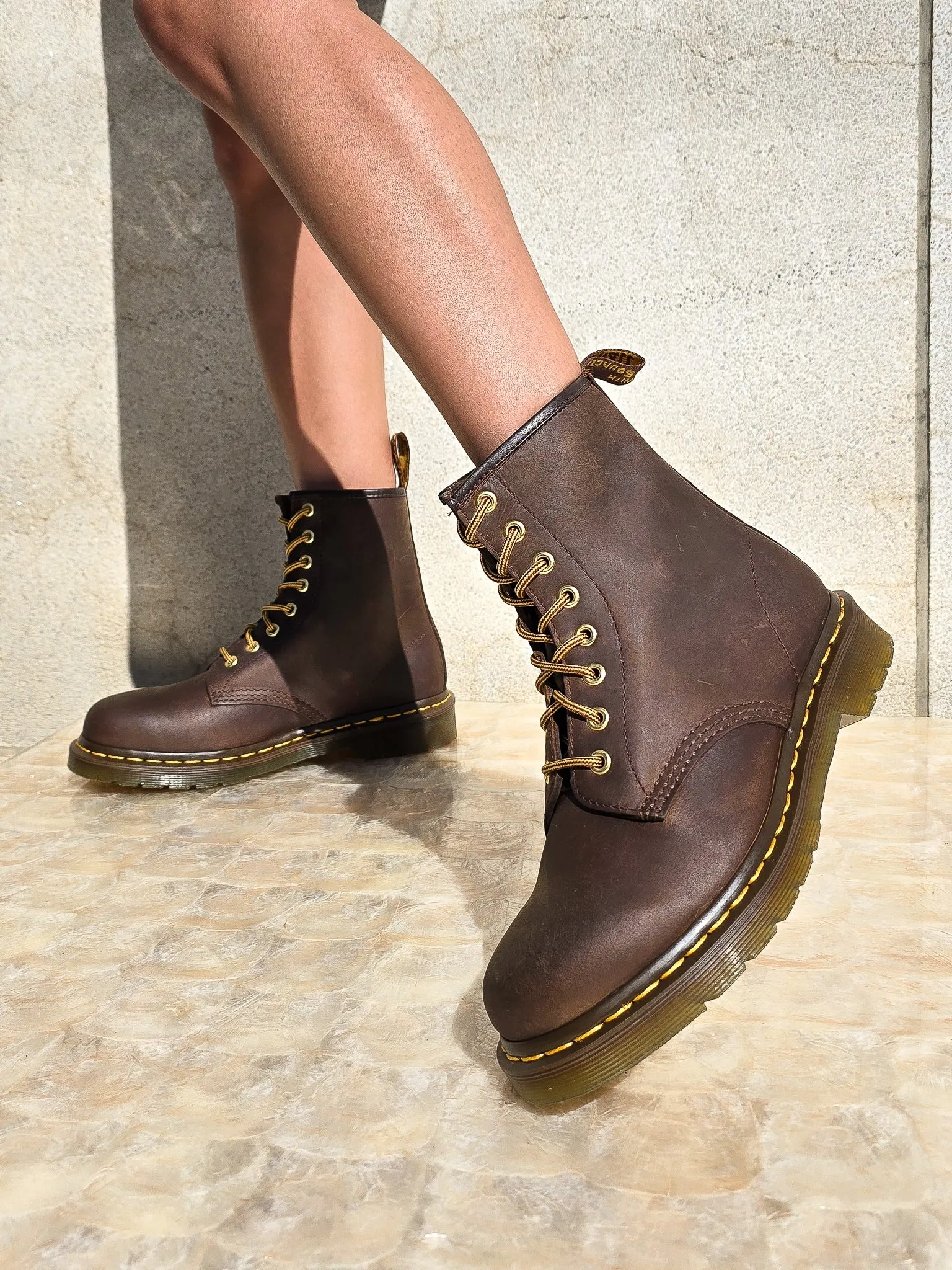 DR. MARTENS 1460 AZTEC CRAZY HORSE BROWN