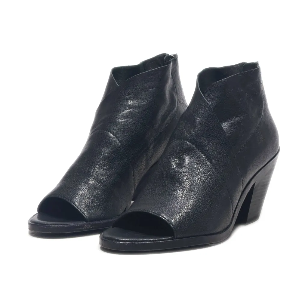 Eileen Fisher Peep Toe Leather Black Colour For Women