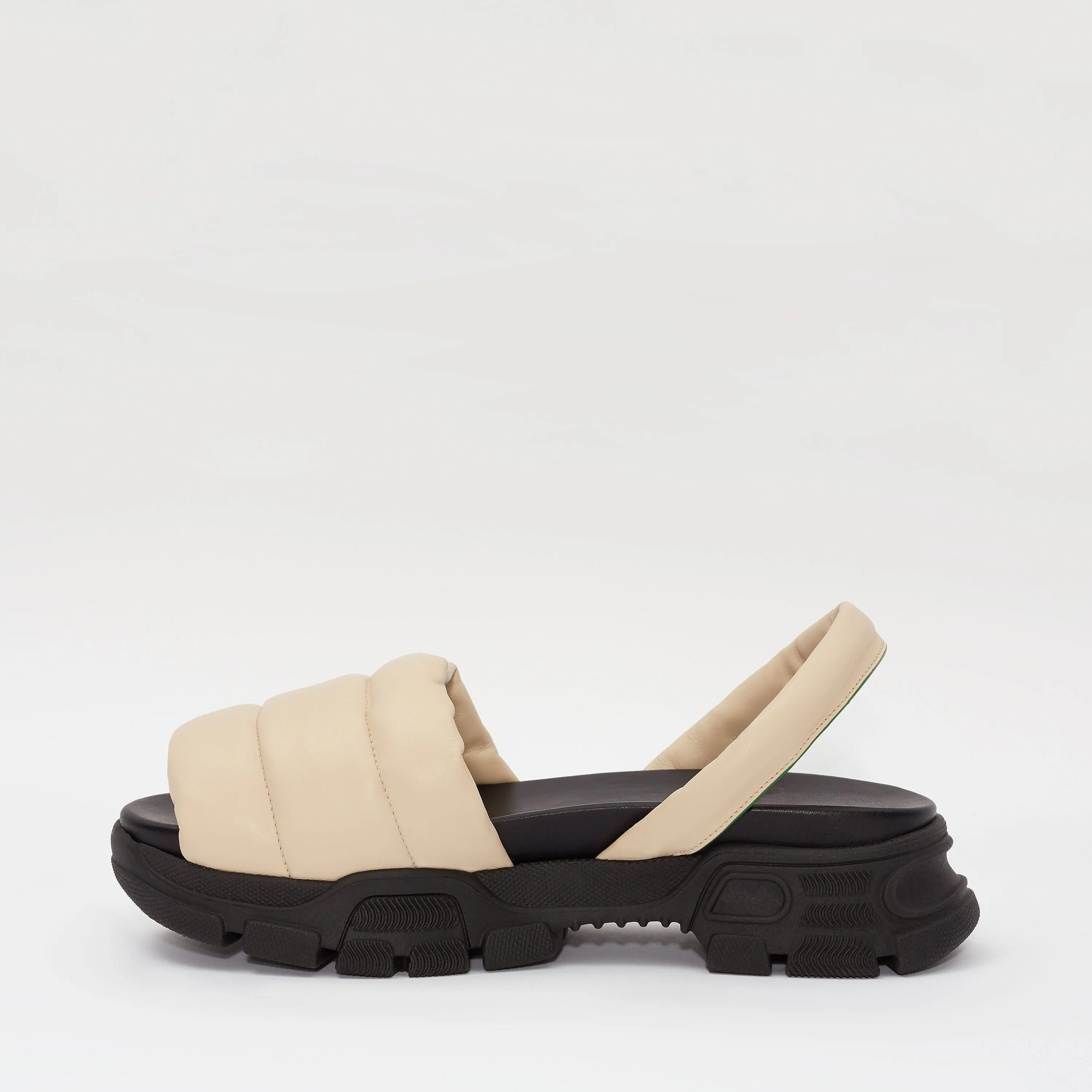 GOYA Shell Quilted Sporty Sandal