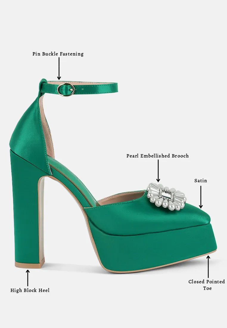 Maeissa Pearls Brooch Detail Platform Block Heel Sandals