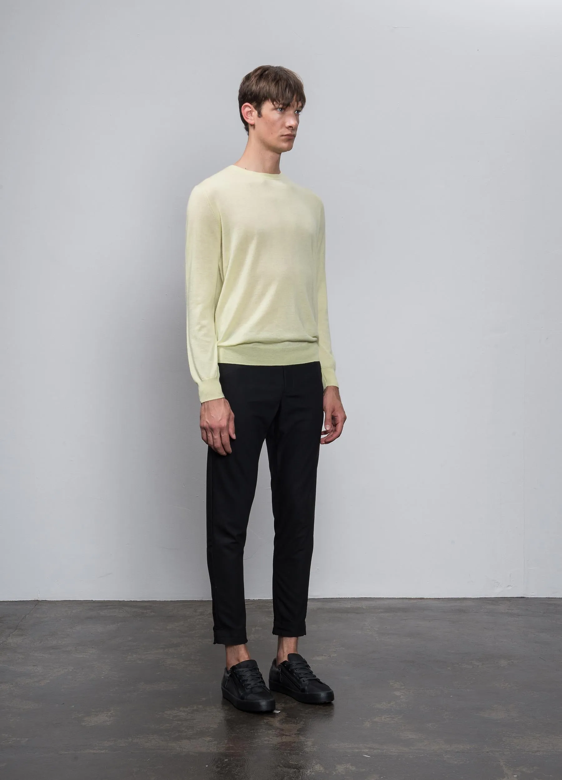 Men Lightweight Crew Neck_Key Lime