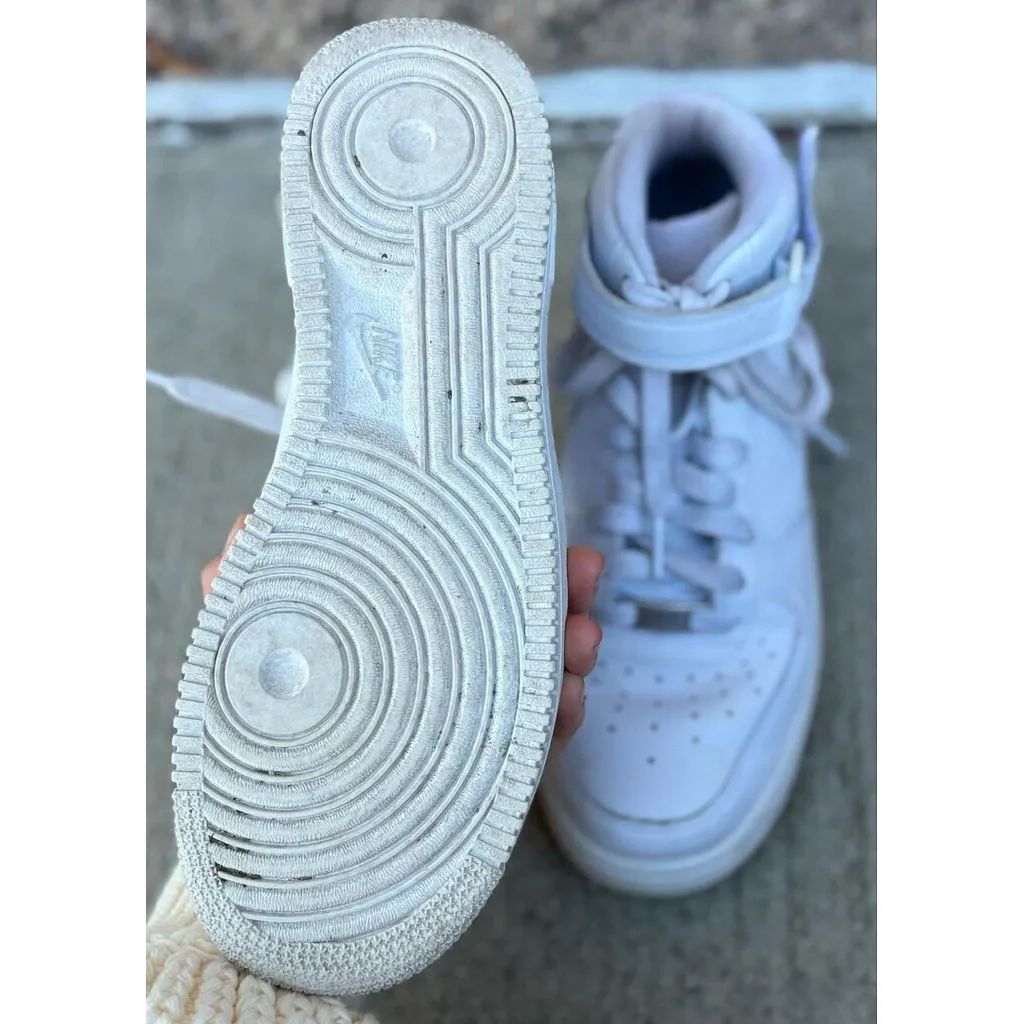 Nike Air Force 1 Mid in Triple White - Size 8