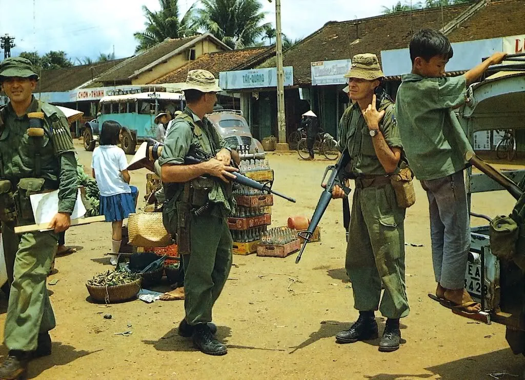 Original Australian Vietnam War Uniform and Load Bearing Equipment LBE Set Featuring “Pixie Greens” Fatigues