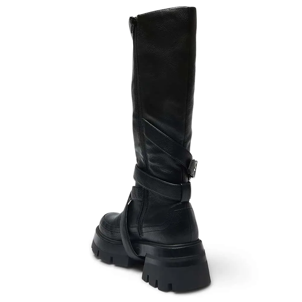 Ronan Boot in Black Smooth