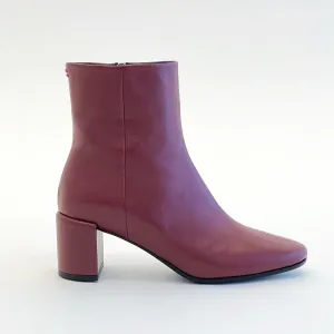 Round Toe Ankle Boots