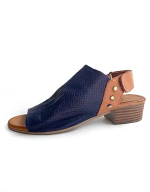 Yearn Sandals Navy Leather